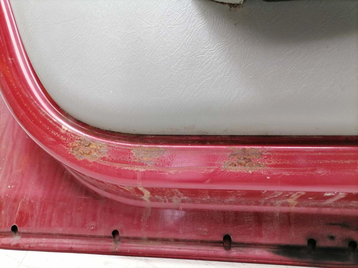 Renault Trafic 2 original T&uuml;r vorn rechts NV713 Rouge Cerise Rohbau Bj.2008